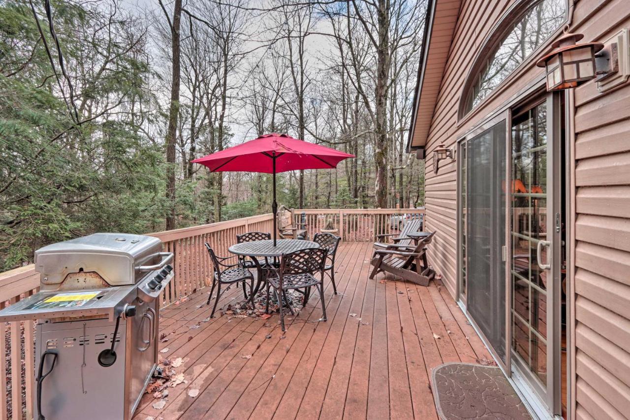 Poconos Home With Game Room Walk To Lake Harmony! Екстериор снимка